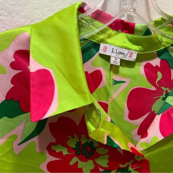 L Love  Floral Crop Top size Small - Picture 3 of 9